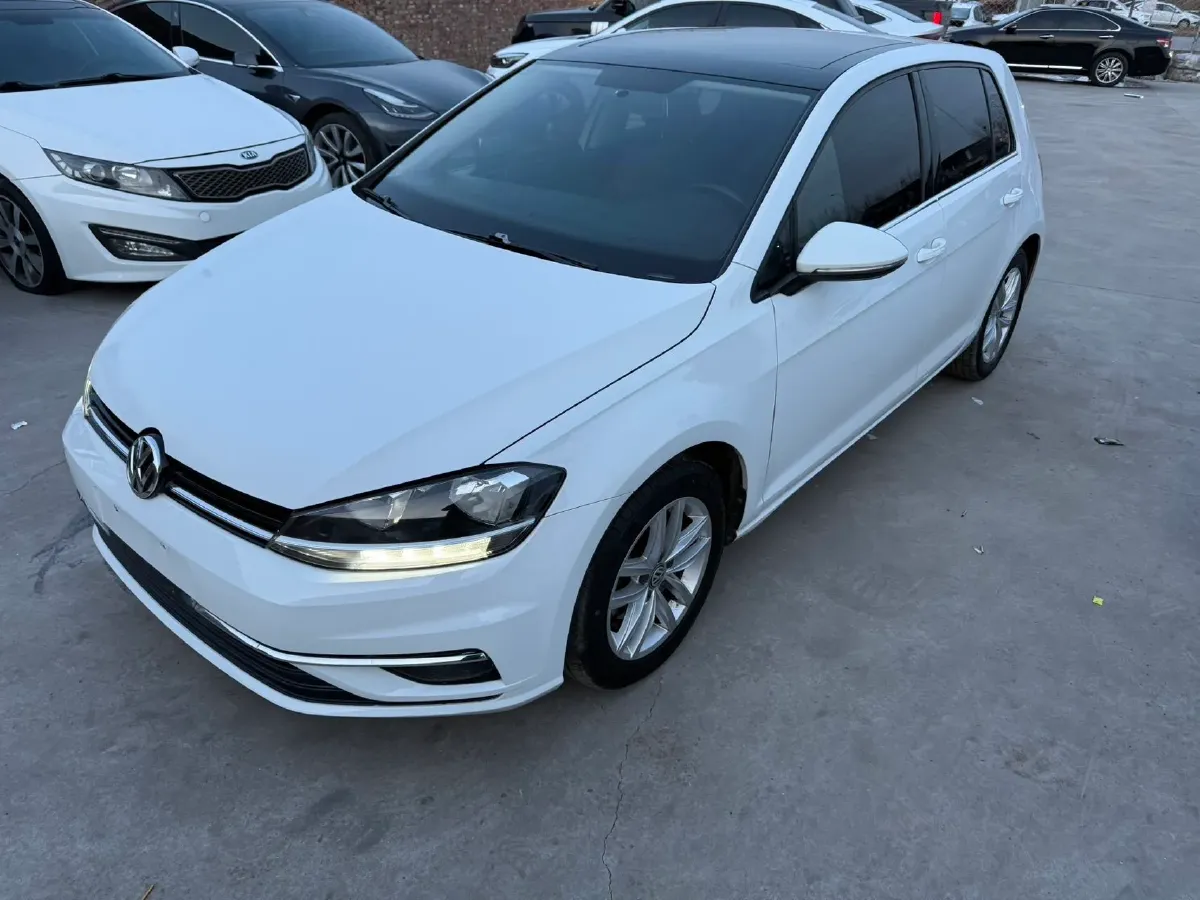 2018 Volkswagen Golf 1.4T 131HP L4 7DCT,autocango,china used car exporter,china ev exporter,chinese used car exporter,chinese used ev exporter