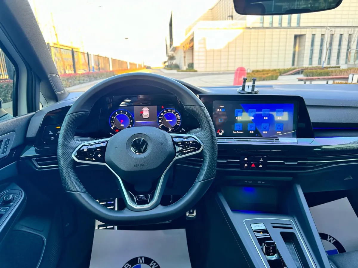 2023 Volkswagen Golf 1.4T 150HP L4 7DCT,autocango,china used car exporter,china ev exporter,chinese used car exporter,chinese used ev exporter