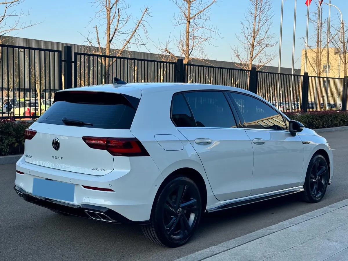 2023 Volkswagen Golf 1.4T 150HP L4 7DCT,autocango,china used car exporter,china ev exporter,chinese used car exporter,chinese used ev exporter