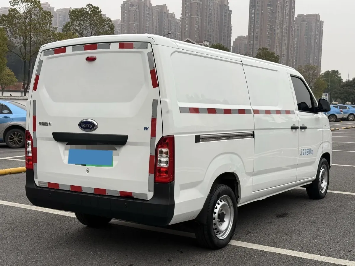 2022 Dongfeng RuiQi 7 2.0T 228HP L4 8AT,autocango,china used car exporter,china ev exporter,chinese used car exporter,chinese used ev exporter