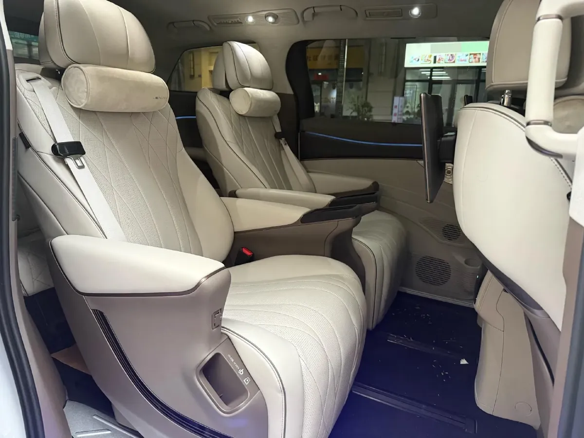 2022 Honda Odyssey 2.0L 146HP L4 E-CVT Hybrid,autocango,china used car exporter,china ev exporter,chinese used car exporter,chinese used ev exporter