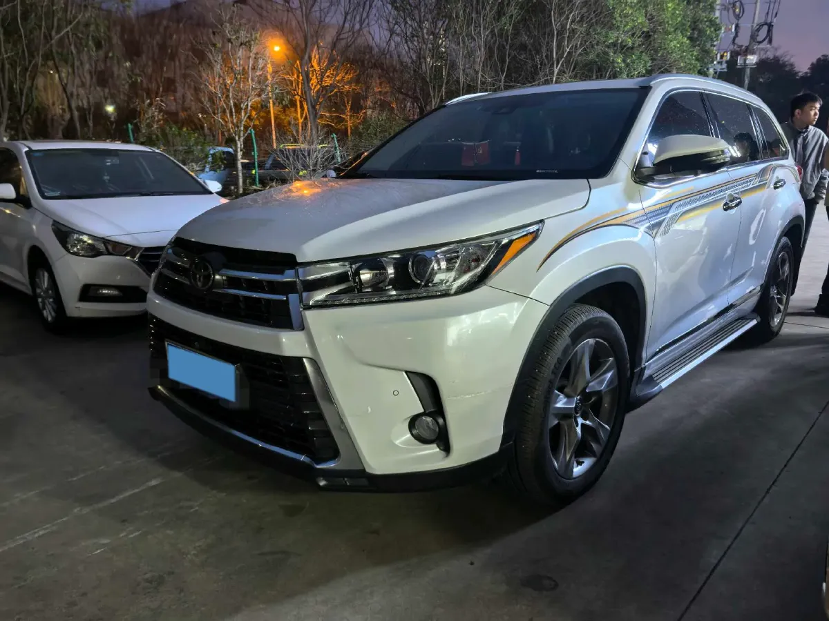 2019 Lincoln MKC 2.0T 203HP L4 6AT,autocango,china used car exporter,china ev exporter,chinese used car exporter,chinese used ev exporter