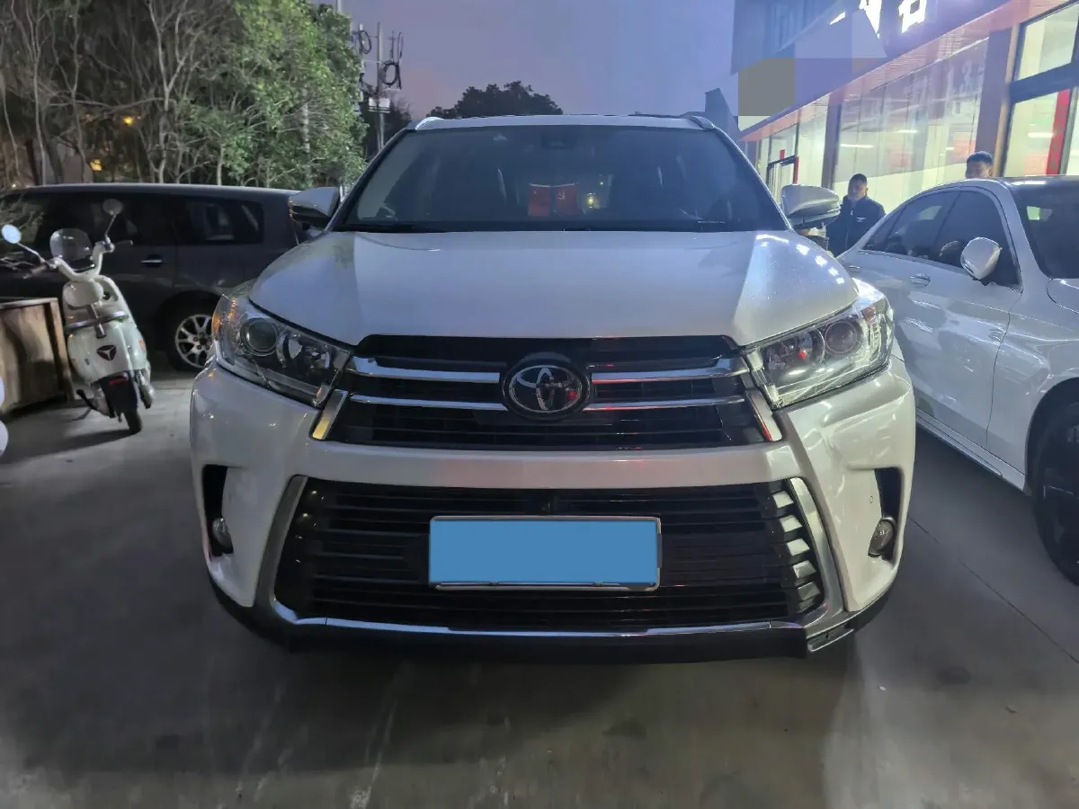 2019 Lincoln MKC 2.0T 203HP L4 6AT,autocango,china used car exporter,china ev exporter,chinese used car exporter,chinese used ev exporter