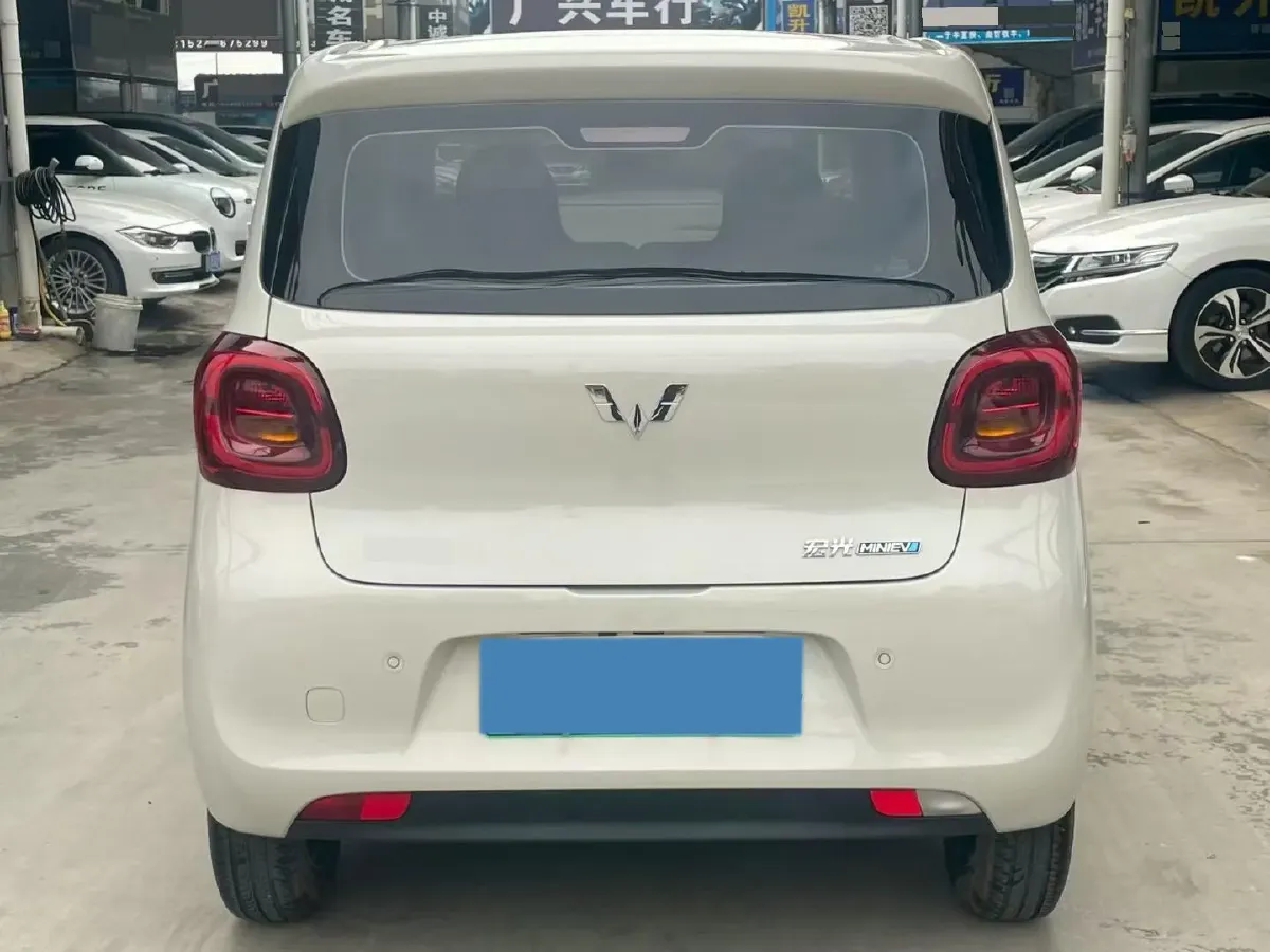 2025 WuLing HongGuang MINI EV BEV 16.2KWH,autocango,china used car exporter,china ev exporter,chinese used car exporter,chinese used ev exporter