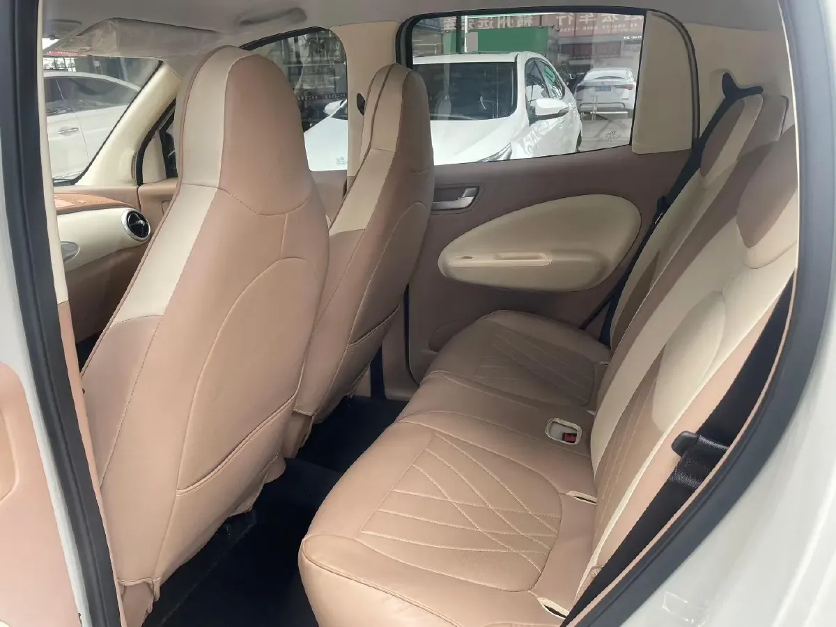 2025 WuLing HongGuang MINI EV BEV 16.2KWH,autocango,china used car exporter,china ev exporter,chinese used car exporter,chinese used ev exporter