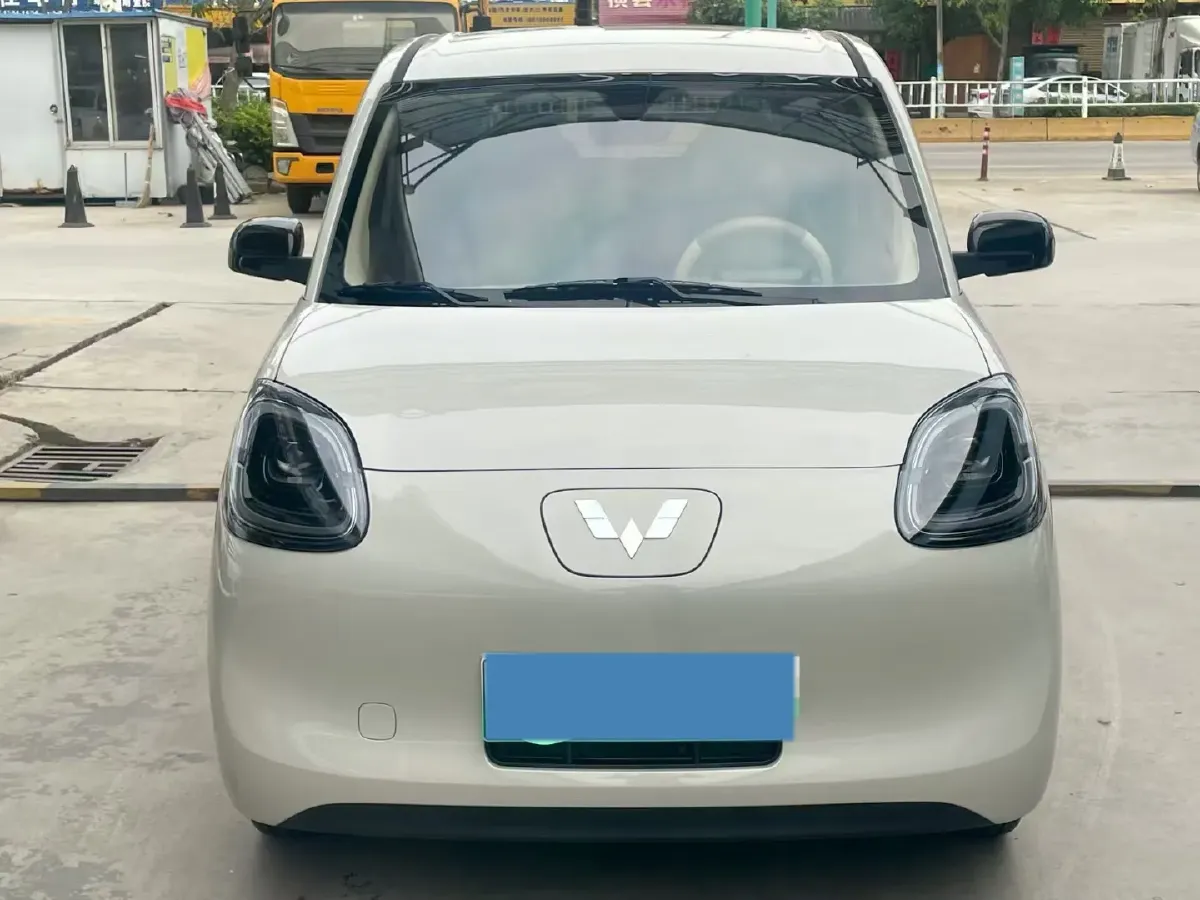 2025 WuLing HongGuang MINI EV BEV 16.2KWH,autocango,china used car exporter,china ev exporter,chinese used car exporter,chinese used ev exporter