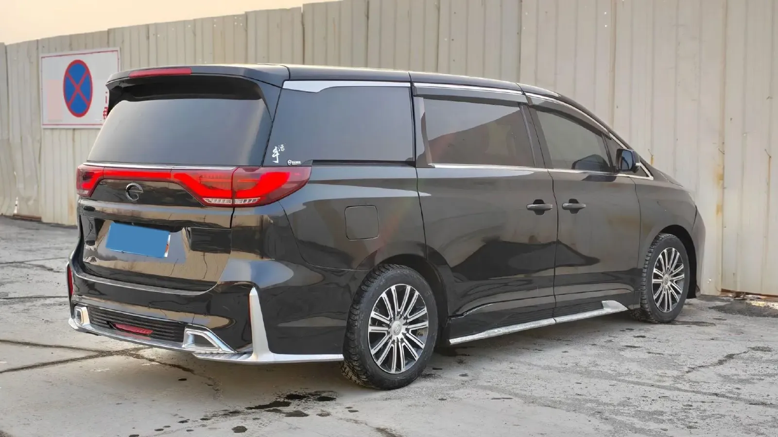 2021 GAC Trumpchi M8 2.0T 252HP L4 8AT,autocango,china used car exporter,china ev exporter,chinese used car exporter,chinese used ev exporter