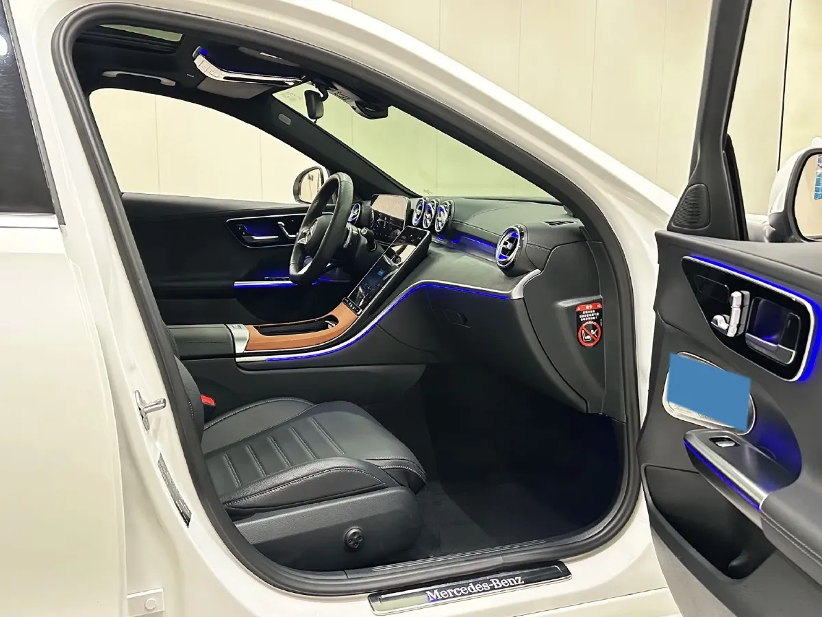 2023 Mercedes-Benz C Class 1.5T 204HP L4 9AT,autocango,china used car exporter,china ev exporter,chinese used car exporter,chinese used ev exporter