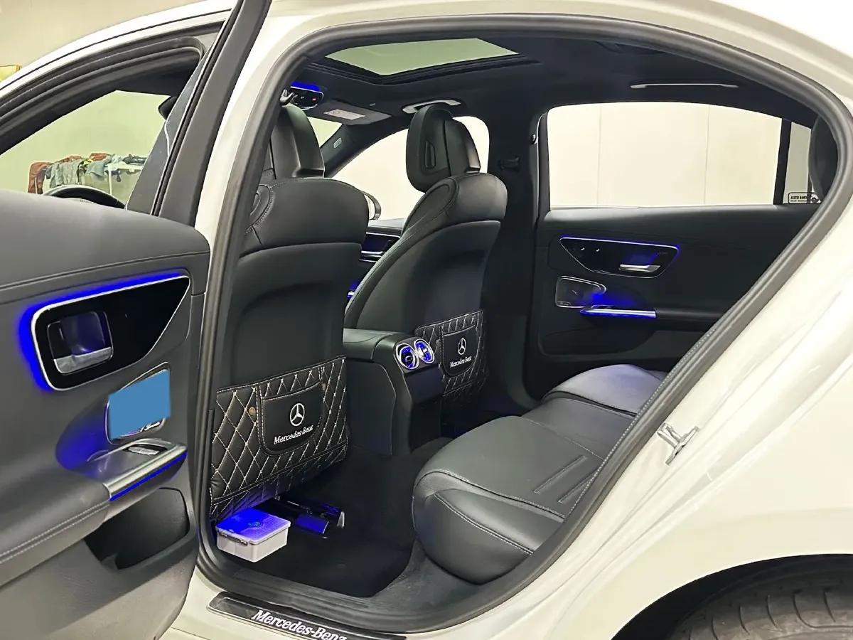 2023 Mercedes-Benz C Class 1.5T 204HP L4 9AT,autocango,china used car exporter,china ev exporter,chinese used car exporter,chinese used ev exporter