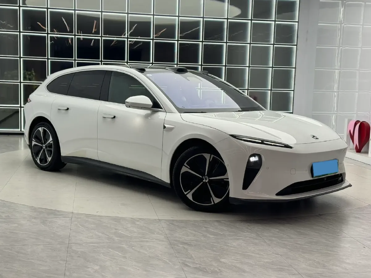 2024 NIO ET5T BEV 100KWH,autocango,china used car exporter,china ev exporter,chinese used car exporter,chinese used ev exporter
