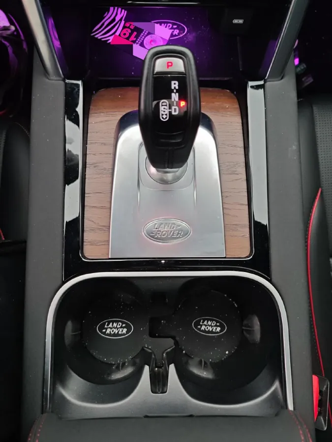 2023 Land Rover Discovery Sport 2.0T 249HP L4 9AT,autocango,china used car exporter,china ev exporter,chinese used car exporter,chinese used ev exporter