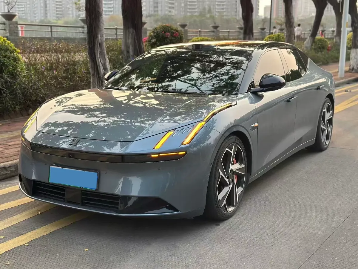 2025 Lexus NX 2.0L 169HP L4 CVT,autocango,china used car exporter,china ev exporter,chinese used car exporter,chinese used ev exporter