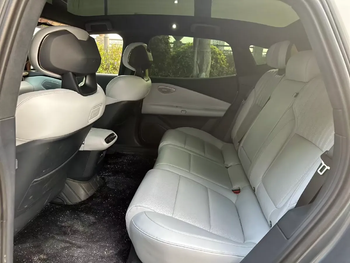 2025 Lexus NX 2.0L 169HP L4 CVT,autocango,china used car exporter,china ev exporter,chinese used car exporter,chinese used ev exporter