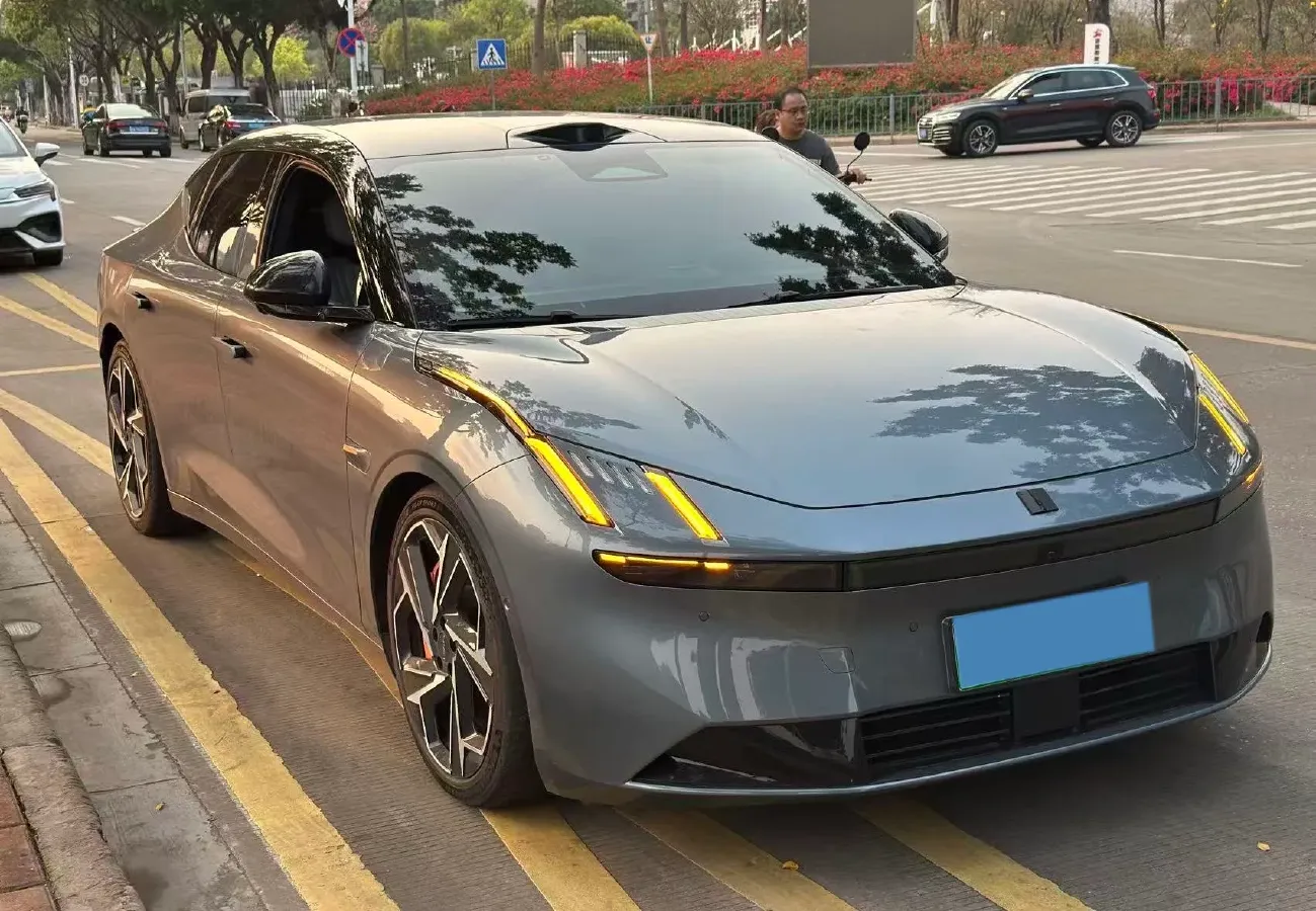 2025 Lexus NX 2.0L 169HP L4 CVT,autocango,china used car exporter,china ev exporter,chinese used car exporter,chinese used ev exporter