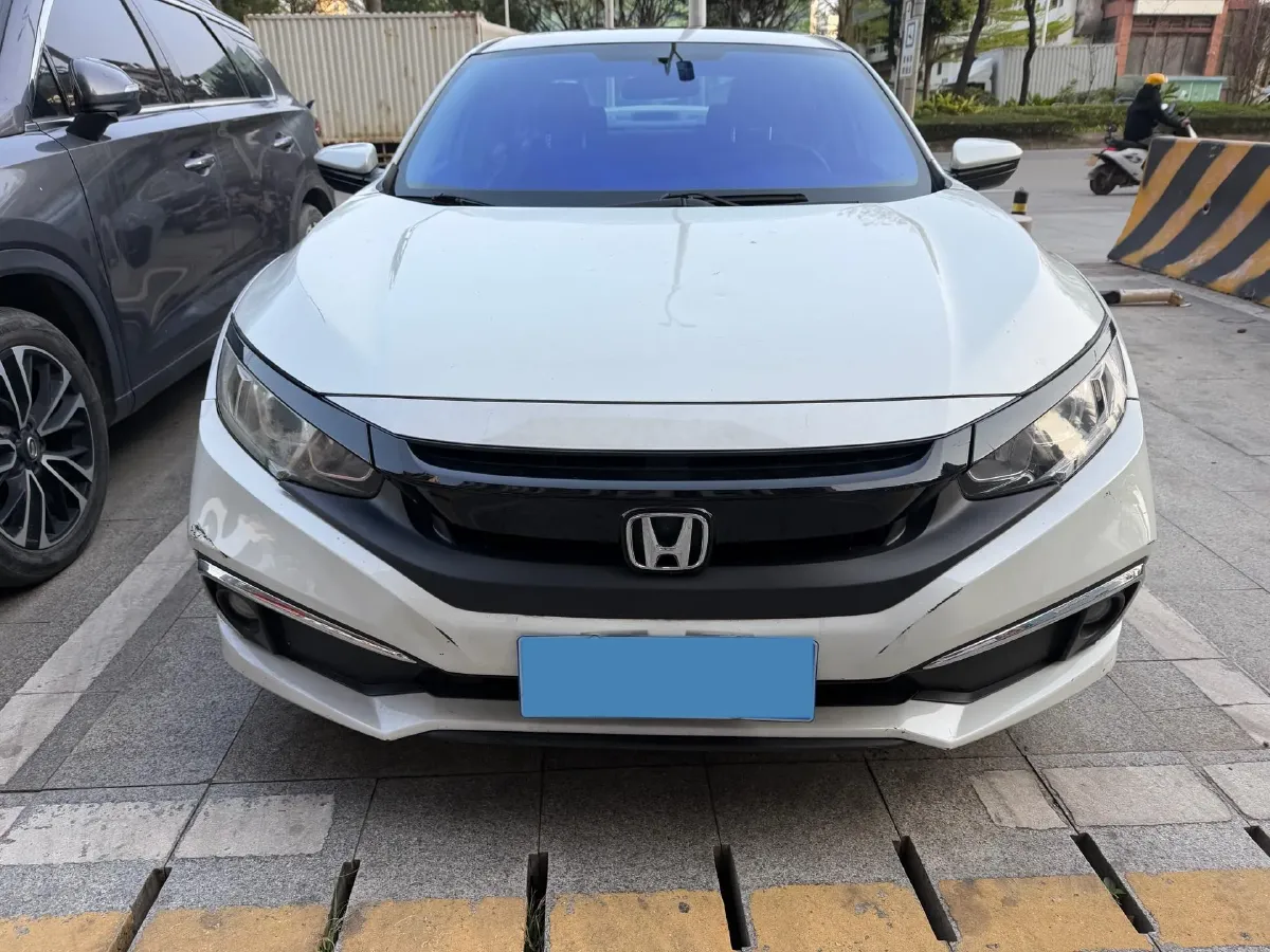 2019 Honda Civic 1.5T 177HP L4 CVT,autocango,china used car exporter,china ev exporter,chinese used car exporter,chinese used ev exporter