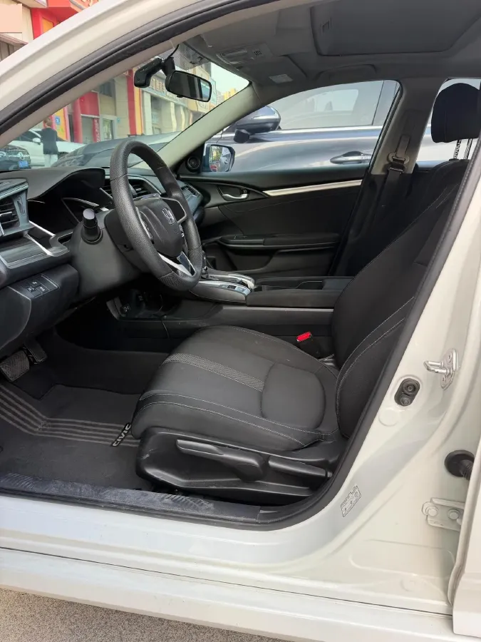 2019 Honda Civic 1.5T 177HP L4 CVT,autocango,china used car exporter,china ev exporter,chinese used car exporter,chinese used ev exporter
