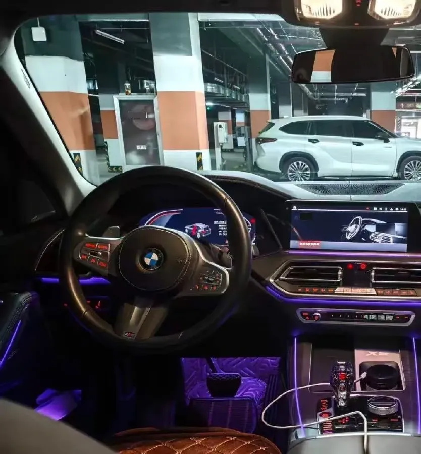 2022 BMW X5 2.0T 245HP L4 8AT,autocango,china used car exporter,china ev exporter,chinese used car exporter,chinese used ev exporter