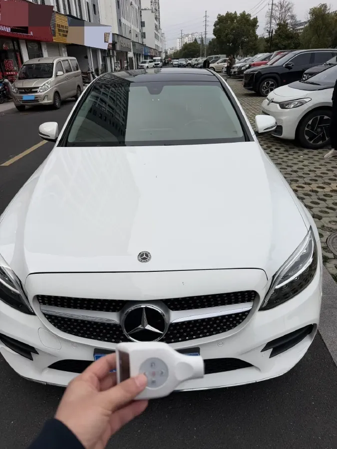2021 Mercedes-Benz C Class 1.5T 156HP L4 9AT,autocango,china used car exporter,china ev exporter,chinese used car exporter,chinese used ev exporter