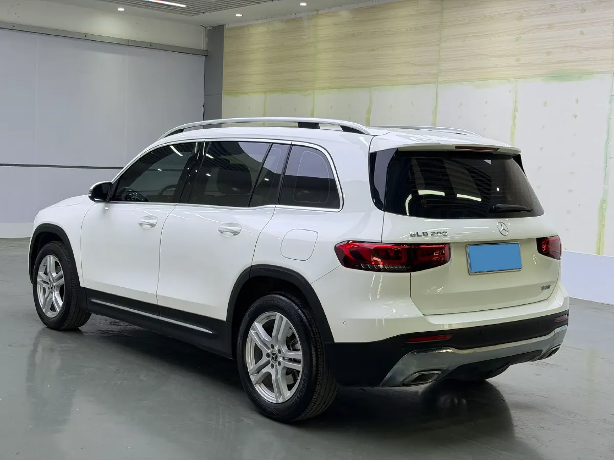 2023 Mercedes-Benz GLB Class 1.3T 163HP L4 7DCT,autocango,china used car exporter,china ev exporter,chinese used car exporter,chinese used ev exporter