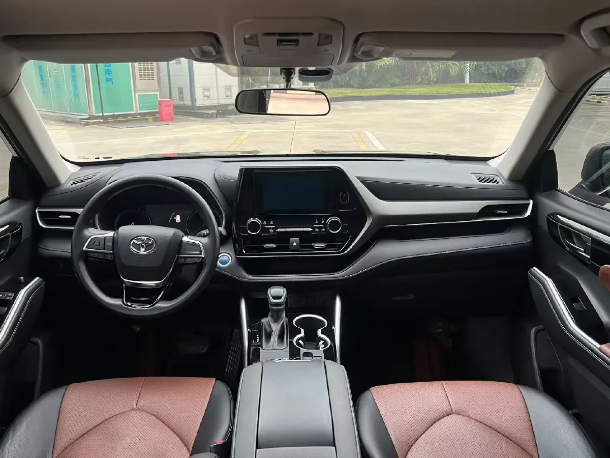 2022 Toyota Highlander 2.5L 192HP L4 E-CVT Hybrid,autocango,china used car exporter,china ev exporter,chinese used car exporter,chinese used ev exporter