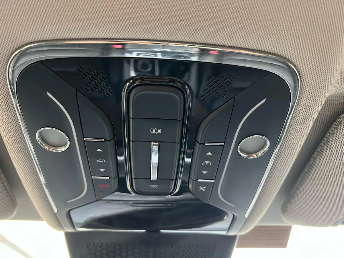 2021 Jetour X70 Plus 1.6T 197HP L4 7DCT,autocango,china used car exporter,china ev exporter,chinese used car exporter,chinese used ev exporter