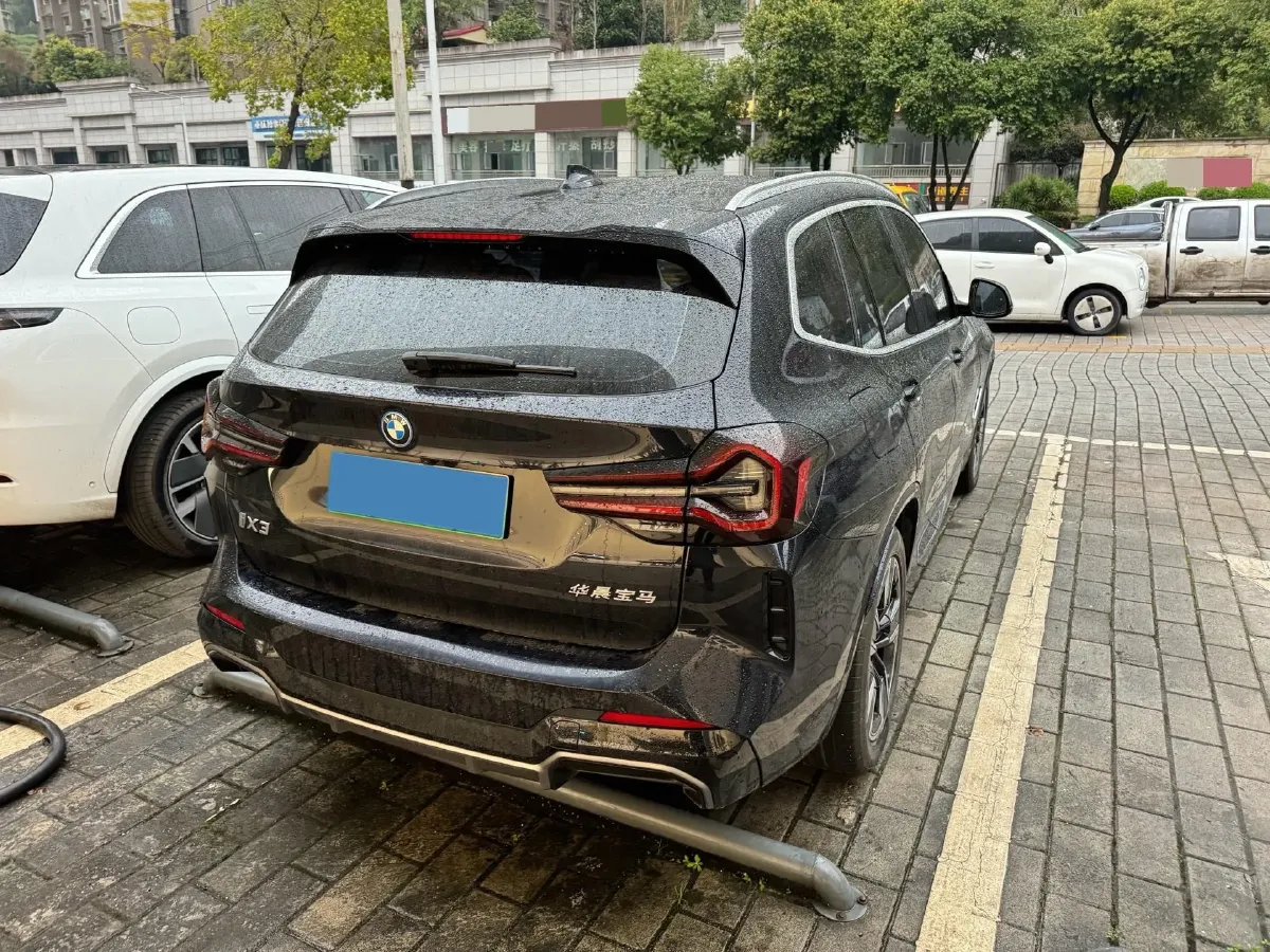 2022 BMW iX3 BEV 80KWH,autocango,china used car exporter,china ev exporter,chinese used car exporter,chinese used ev exporter