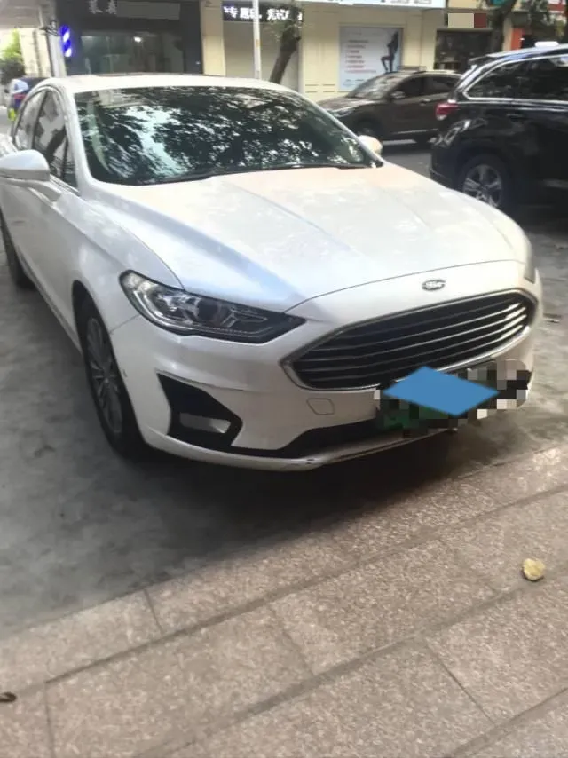 2018 Ford Mondeo 2.0L 143HP L4 E-CVT PHEV 9KWH,autocango,china used car exporter,china ev exporter,chinese used car exporter,chinese used ev exporter