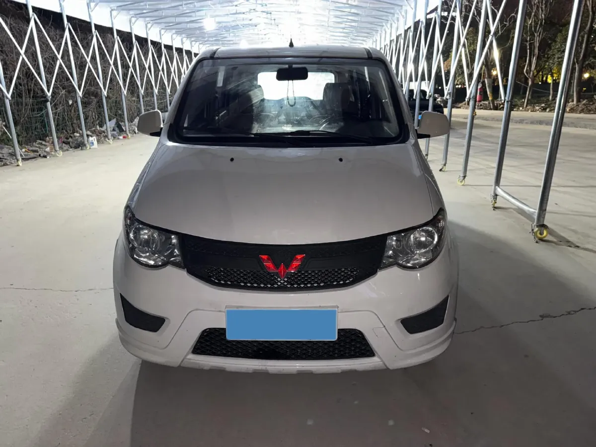 2018 WuLing HongGuang 1.2L 82HP L4 5MT,autocango,china used car exporter,china ev exporter,chinese used car exporter,chinese used ev exporter