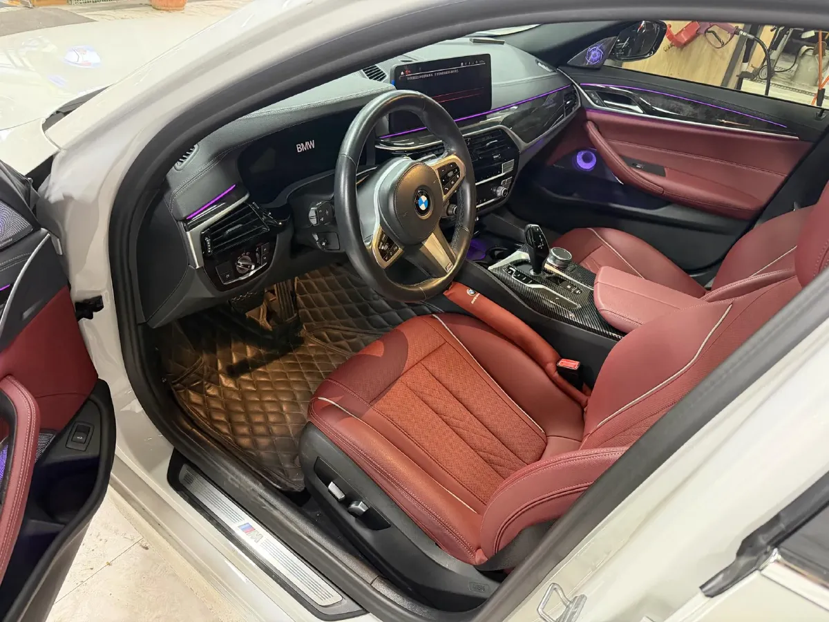 2021 BMW 5 Series 2.0T 184HP L4 8AT,autocango,china used car exporter,china ev exporter,chinese used car exporter,chinese used ev exporter