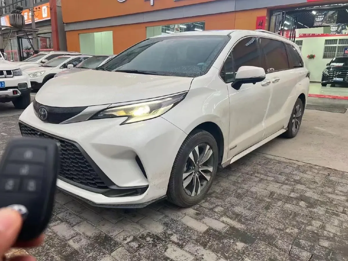 2023 Toyota Granvia 2.5L 189HP L4 E-CVT Hybrid,autocango,china used car exporter,china ev exporter,chinese used car exporter,chinese used ev exporter