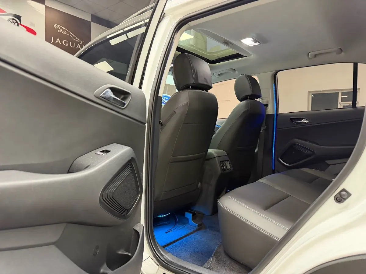 2021 Hyundai ix35 1.4T 140HP L4 7DCT,autocango,china used car exporter,china ev exporter,chinese used car exporter,chinese used ev exporter