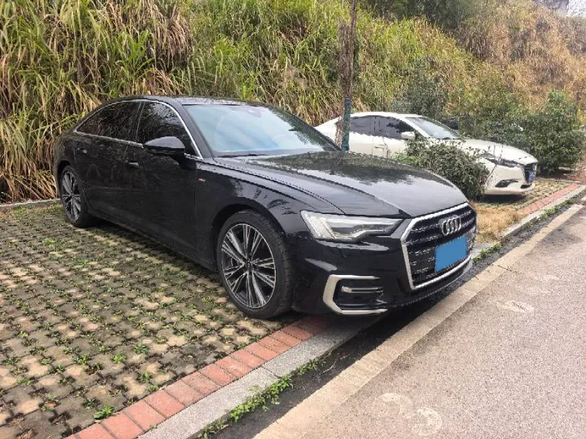 2023 Audi A6L 2.0T 190HP L4 7DCT,autocango,china used car exporter,china ev exporter,chinese used car exporter,chinese used ev exporter