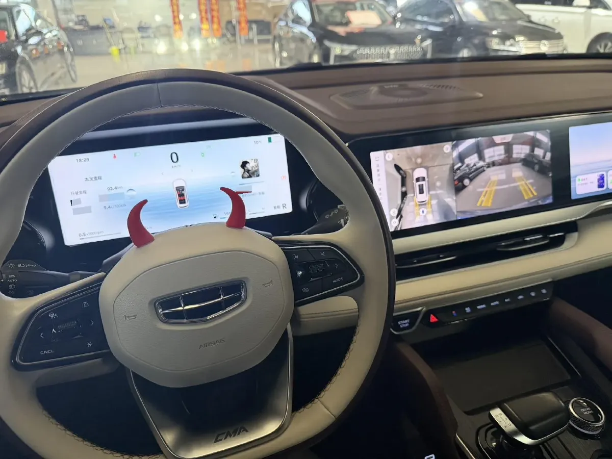 2024 Geely Monjaro 2.0T 238HP L4 8AT,autocango,china used car exporter,china ev exporter,chinese used car exporter,chinese used ev exporter