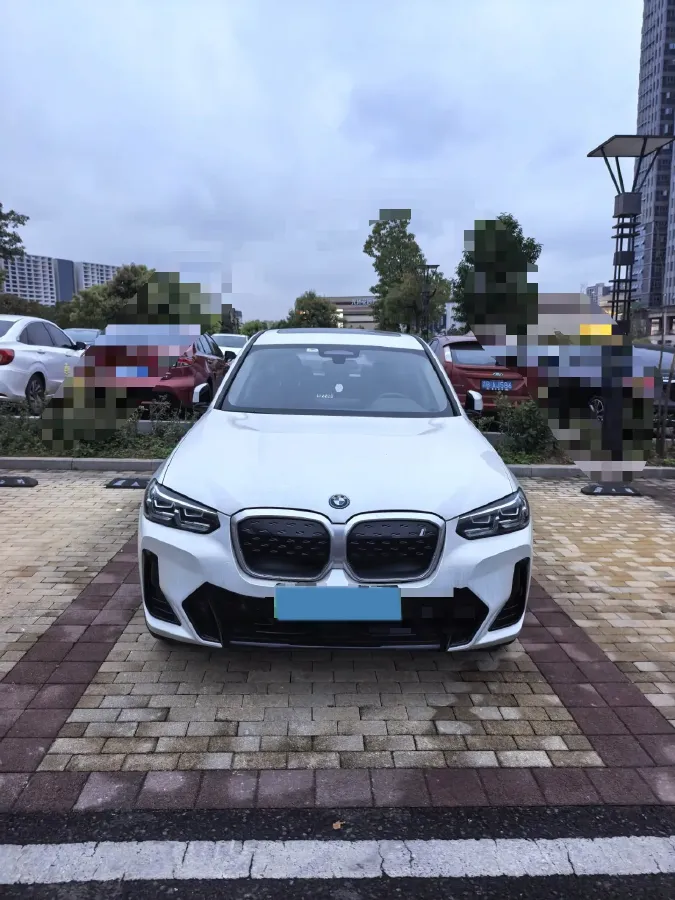 2023 BMW iX3 BEV 80KWH,autocango,china used car exporter,china ev exporter,chinese used car exporter,chinese used ev exporter