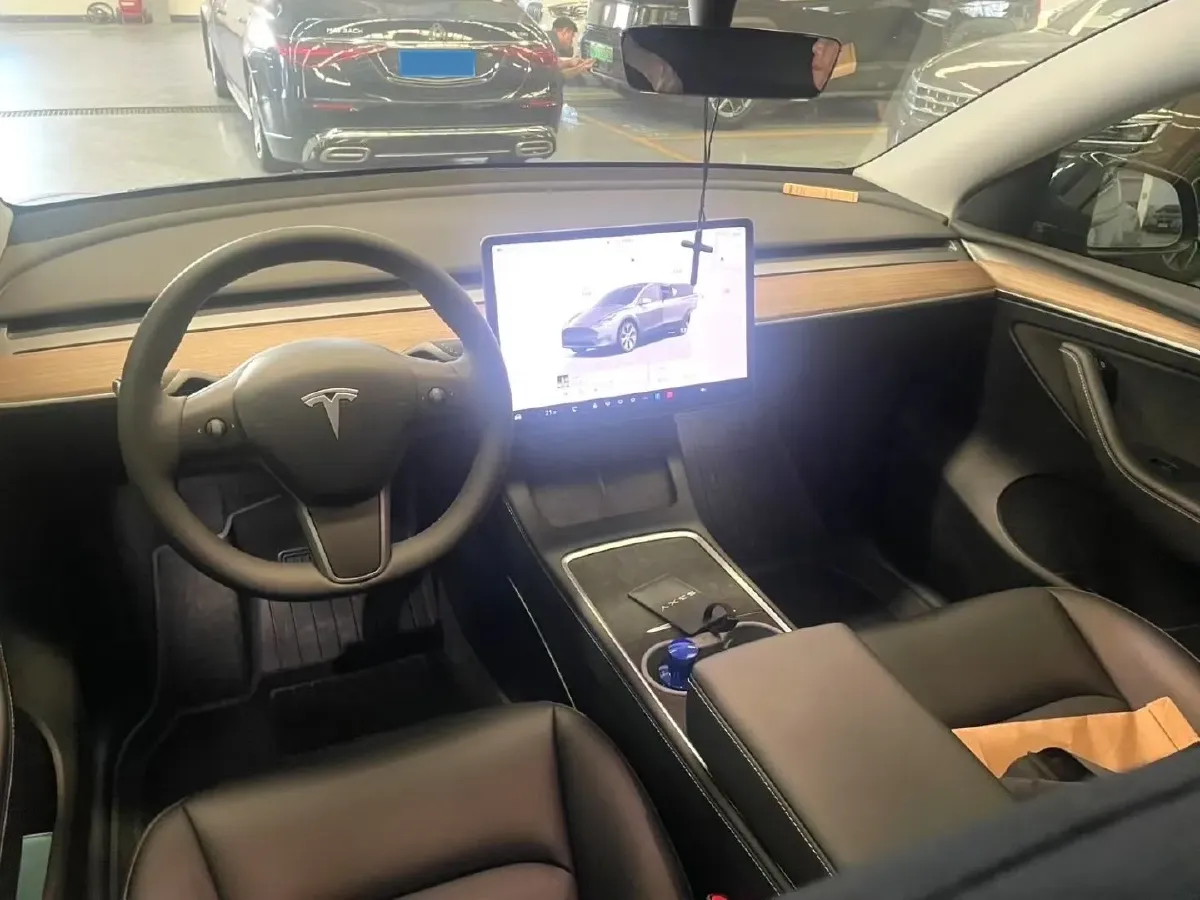 2022 Tesla Model Y BEV 60KWH,autocango,china used car exporter,china ev exporter,chinese used car exporter,chinese used ev exporter