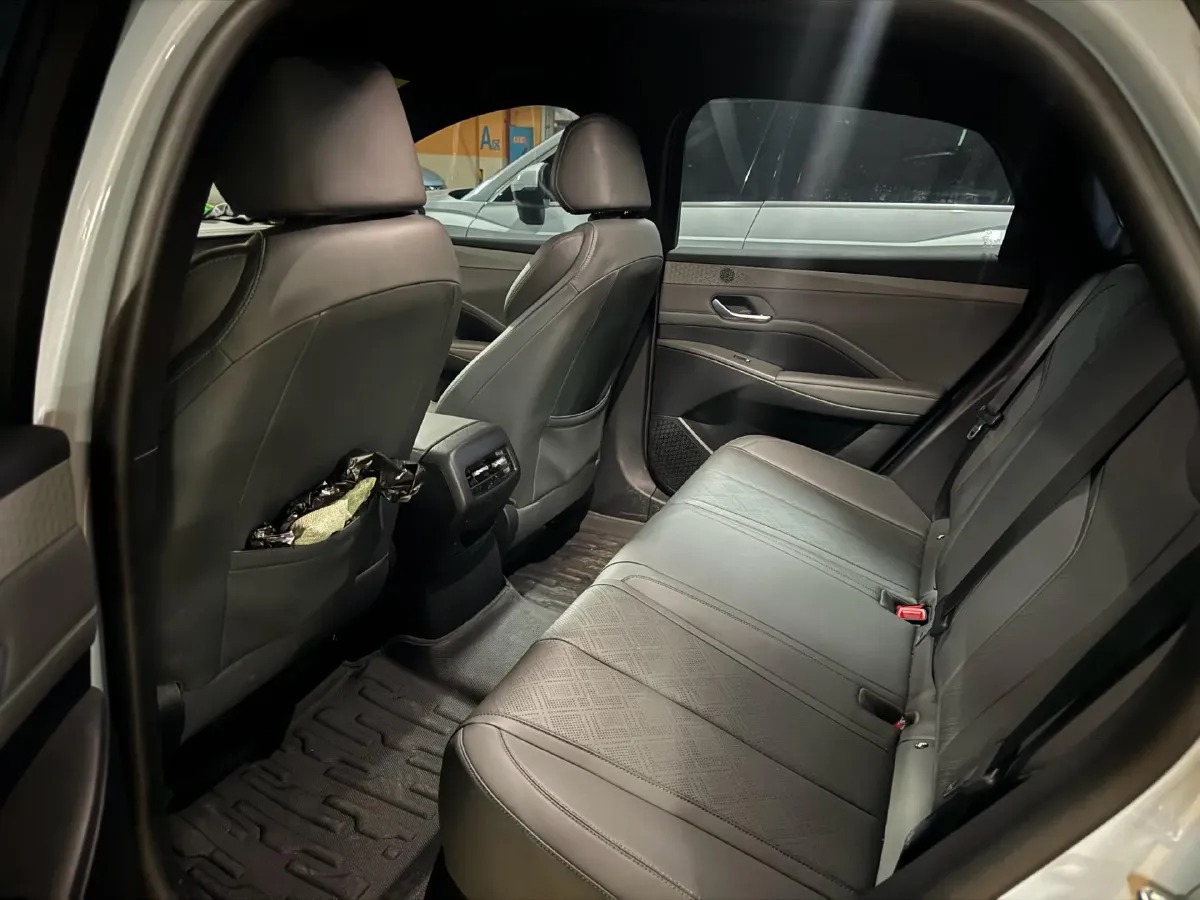 2025 BYD Qin Plus 1.5L 101HP L4 E-CVT PHEV 7.68KWH,autocango,china used car exporter,china ev exporter,chinese used car exporter,chinese used ev exporter