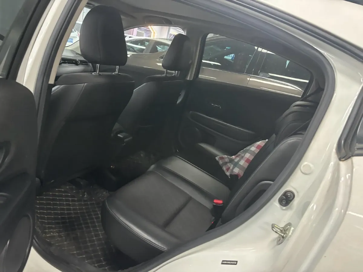 2020 Honda Vezel 1.5L 131HP L4 CVT,autocango,china used car exporter,china ev exporter,chinese used car exporter,chinese used ev exporter