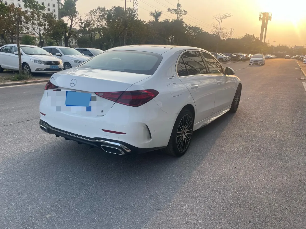 2022 Mercedes-Benz C Class 1.5T 204HP L4 9AT,autocango,china used car exporter,china ev exporter,chinese used car exporter,chinese used ev exporter