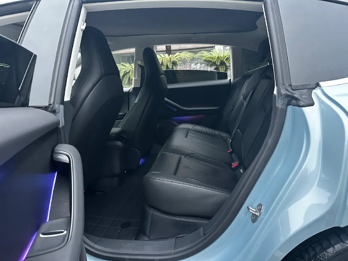 2022 JunTian HeiWuShi Youth 2.0T 203HP L4 6AT,autocango,china used car exporter,china ev exporter,chinese used car exporter,chinese used ev exporter