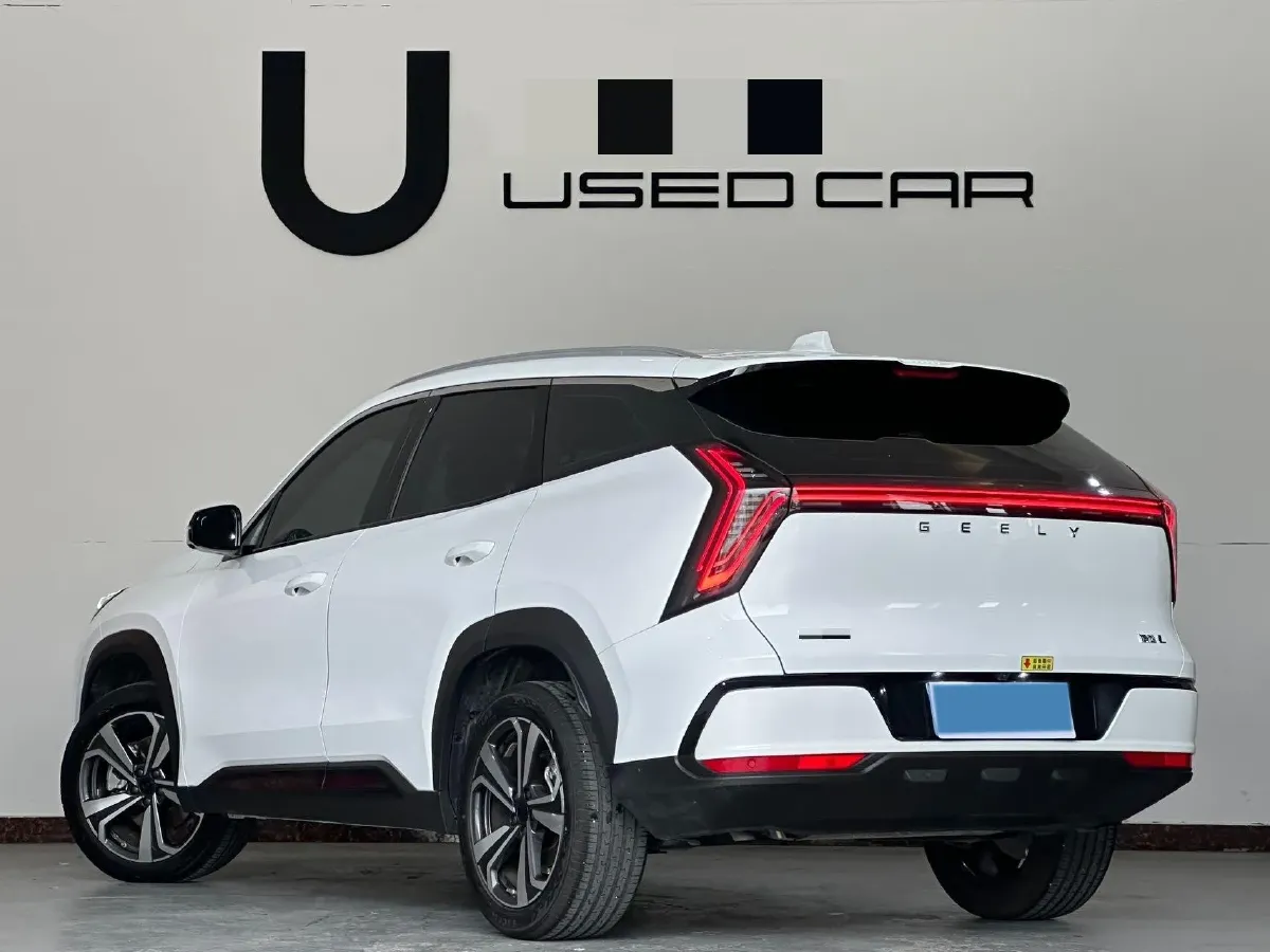 2025 Geely StarRay 1.5T 181HP L4 7DCT,autocango,china used car exporter,china ev exporter,chinese used car exporter,chinese used ev exporter