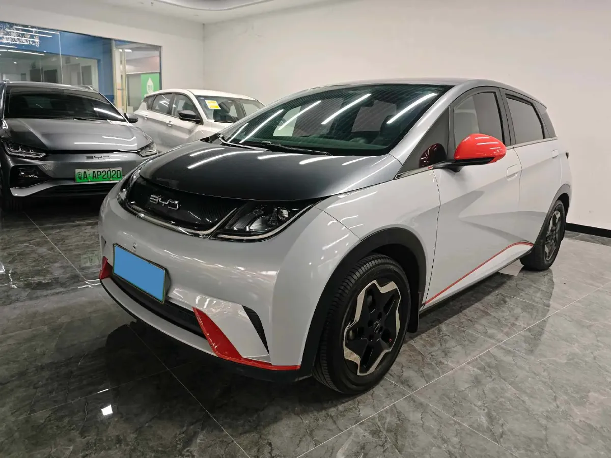 2021 Ford Escort 1.5L 122HP L3 6AT,autocango,china used car exporter,china ev exporter,chinese used car exporter,chinese used ev exporter