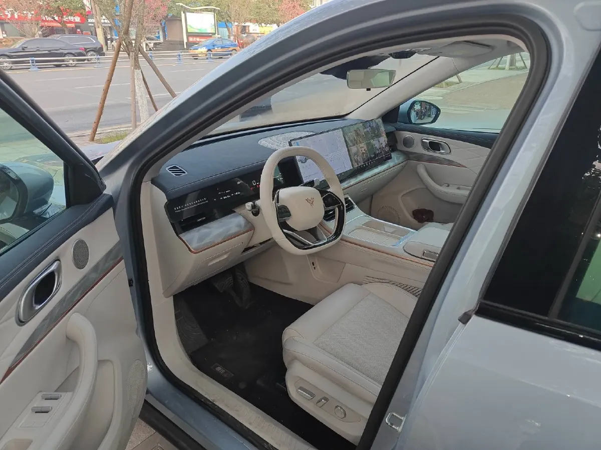 2024 Neta L 1.5L 91HP L4 REEV 40KWH,autocango,china used car exporter,china ev exporter,chinese used car exporter,chinese used ev exporter