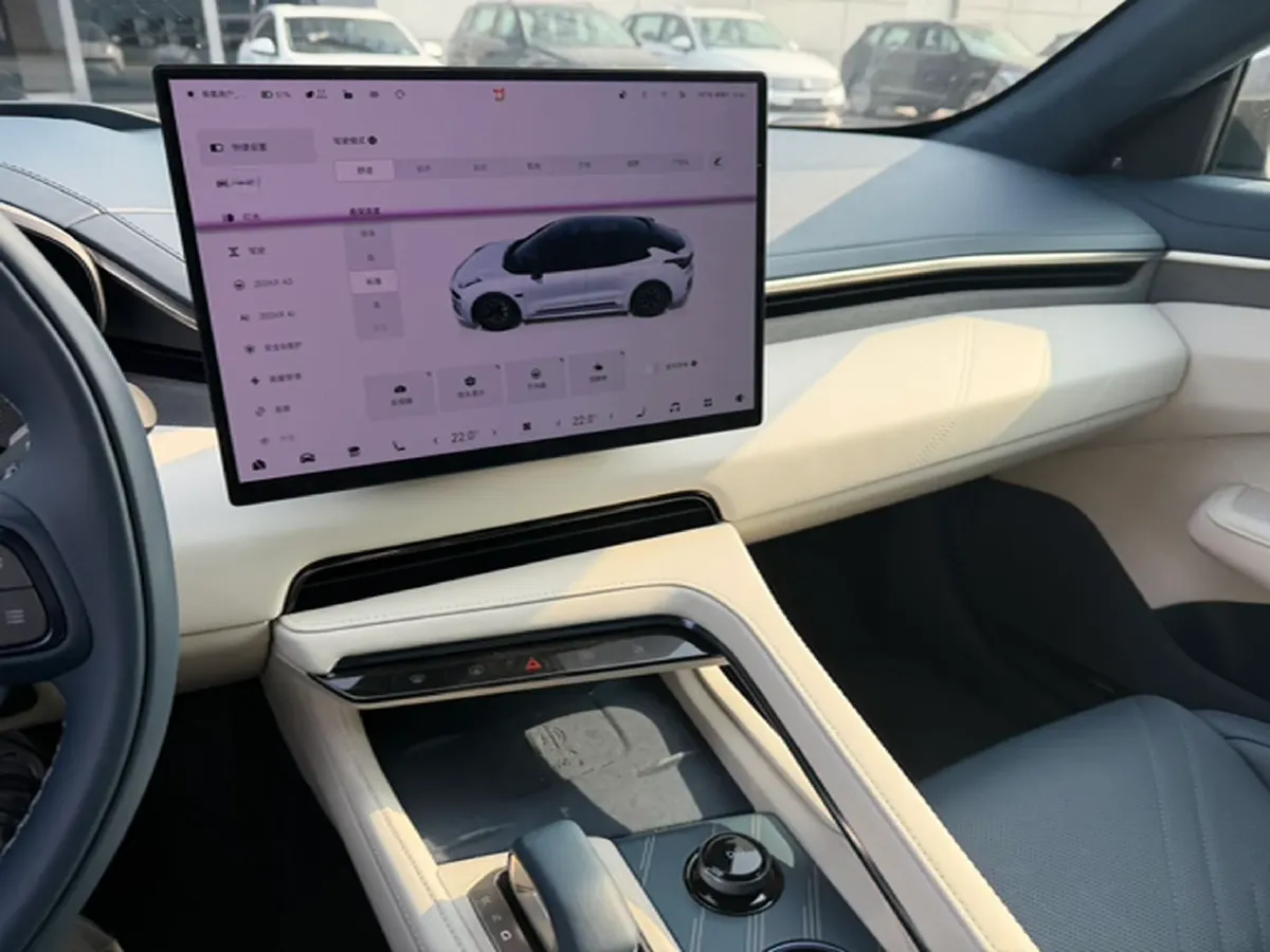 2025 Zeekr 001 BEV 100KWH,autocango,china used car exporter,china ev exporter,chinese used car exporter,chinese used ev exporter