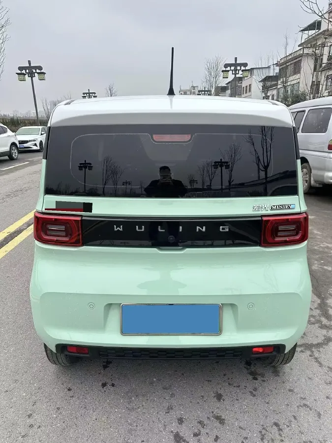 2021 WuLing HongGuang MINI EV BEV 13.8KWH,autocango,china used car exporter,china ev exporter,chinese used car exporter,chinese used ev exporter