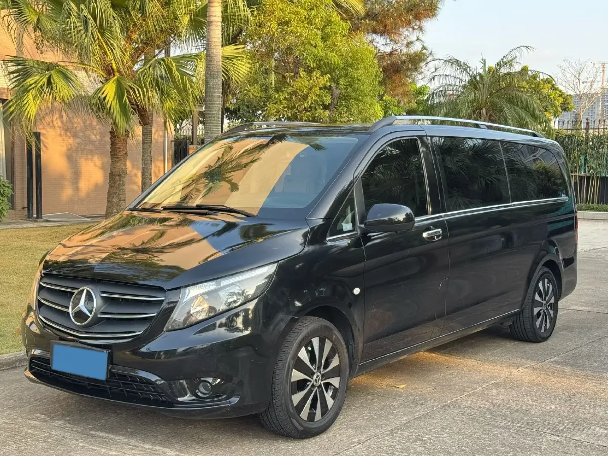 2021 Mercedes-Benz Vito 2.0T 211HP L4 9AT,autocango,china used car exporter,china ev exporter,chinese used car exporter,chinese used ev exporter
