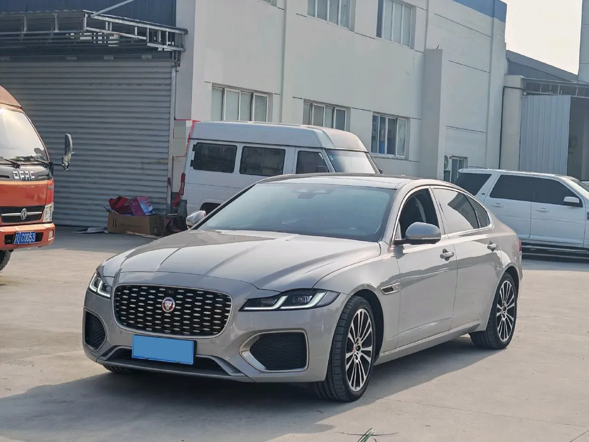 2023 Jaguar XFL 2.0T 250HP L4 8AT,autocango,china used car exporter,china ev exporter,chinese used car exporter,chinese used ev exporter