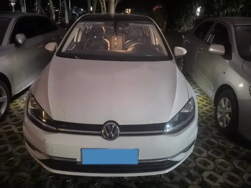 2018 Volkswagen Golf 1.4T 131HP L4 7DCT,autocango,china used car exporter,china ev exporter,chinese used car exporter,chinese used ev exporter