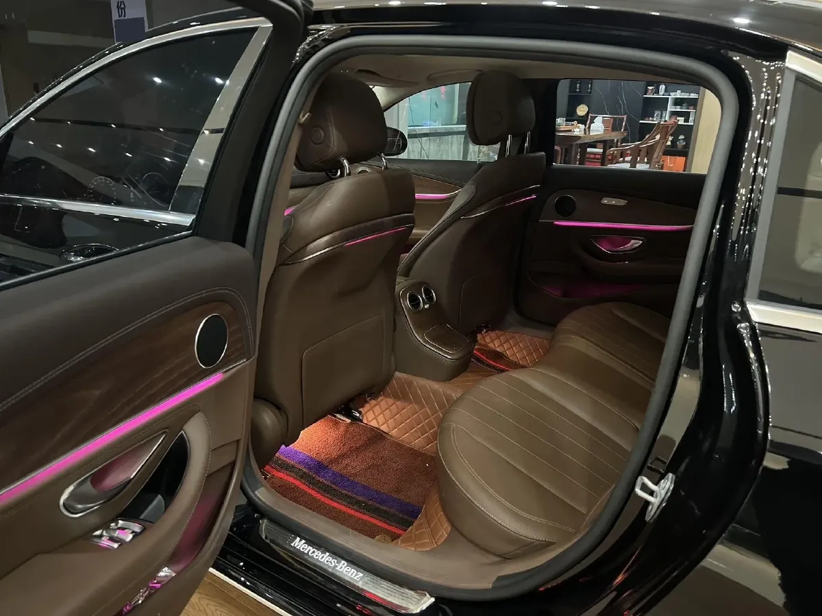 2023 Mercedes-Benz E Class 2.0T 258HP L4 9AT,autocango,china used car exporter,china ev exporter,chinese used car exporter,chinese used ev exporter