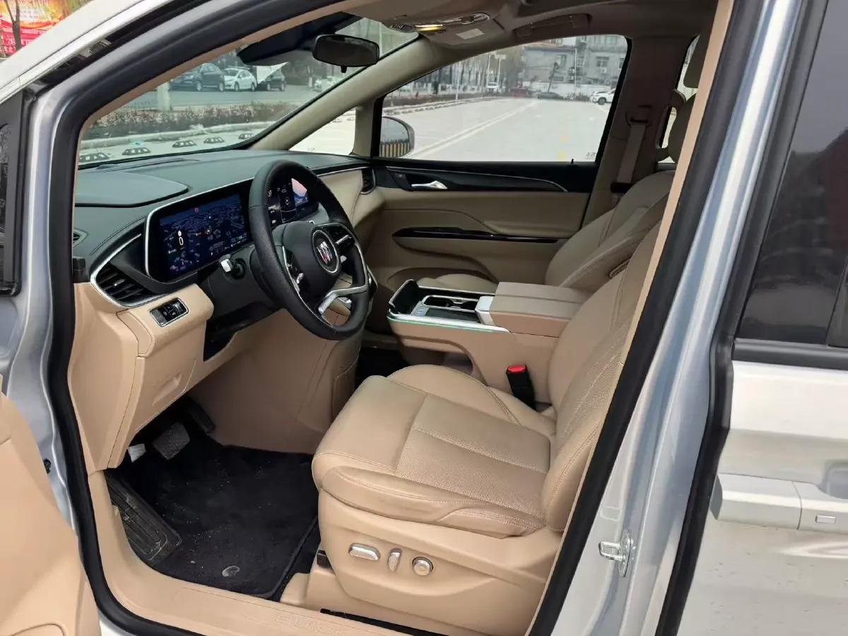 2025 Buick GL8 1.5T 180HP L4 2DHT PHEV,autocango,china used car exporter,china ev exporter,chinese used car exporter,chinese used ev exporter