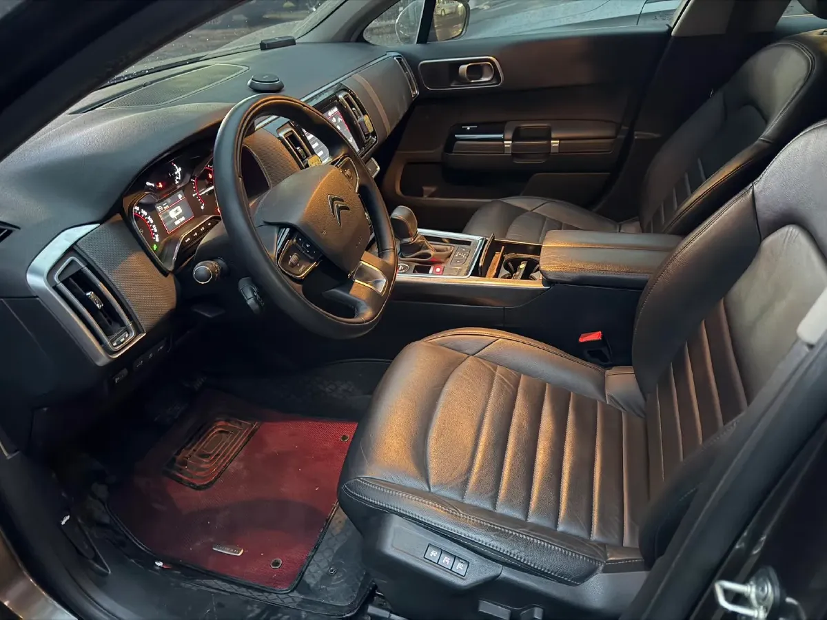 2017 Citroen C6 1.6T 167HP L4 6AT,autocango,china used car exporter,china ev exporter,chinese used car exporter,chinese used ev exporter